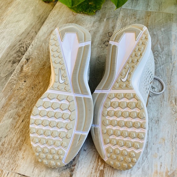 💫Nike Zoom Golden comfy running Day 💫New- - Picture 5 of 8